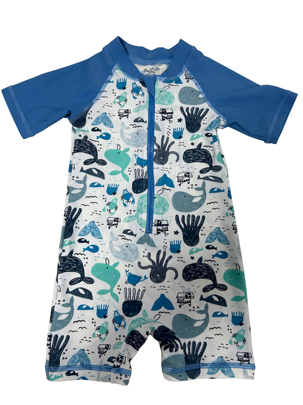 Boy Short Sleeve UV Rashguard Swimsuit in Sea Animal Print